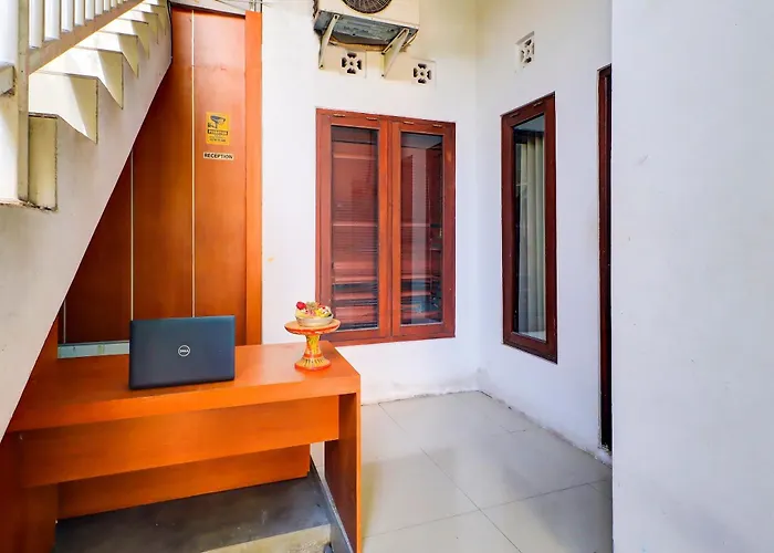 ホテル Oyo 92315 Prostay Balinearbali Festival Park, Padang Galak 2*