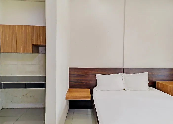 Oyo 92315 Prostay Balinearbali Festival Park, Padang Galak ホテル デンパサール
