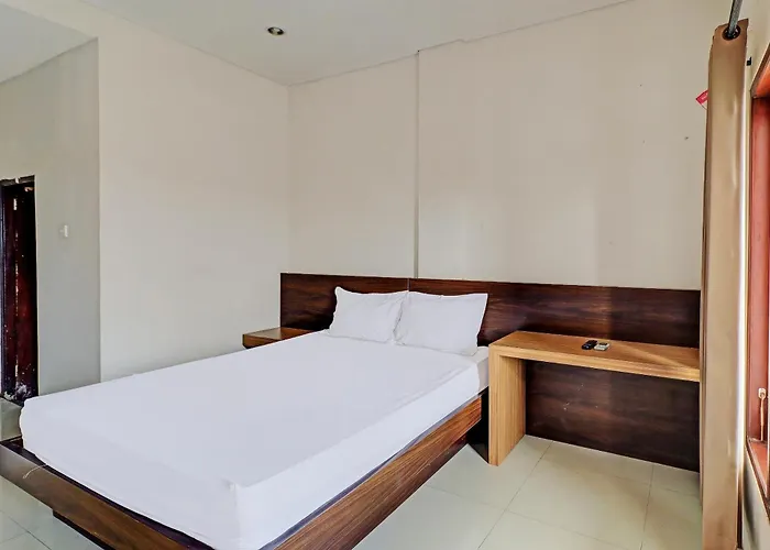 Oyo 92315 Prostay Balinearbali Festival Park, Padang Galak ホテル