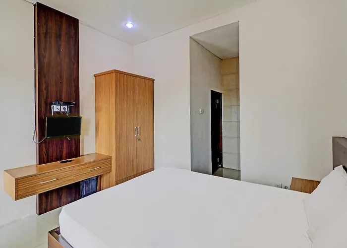 Oyo 92315 Prostay Balinearbali Festival Park, Padang Galak ホテル デンパサール